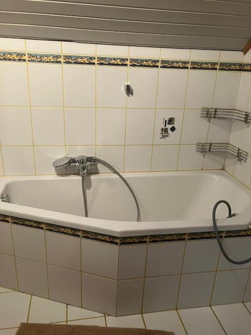 Appartement Untersberg Und Festungsblick à Puch bei Hallein Extérieur photo
